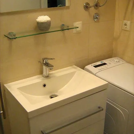 Apartment Luki *